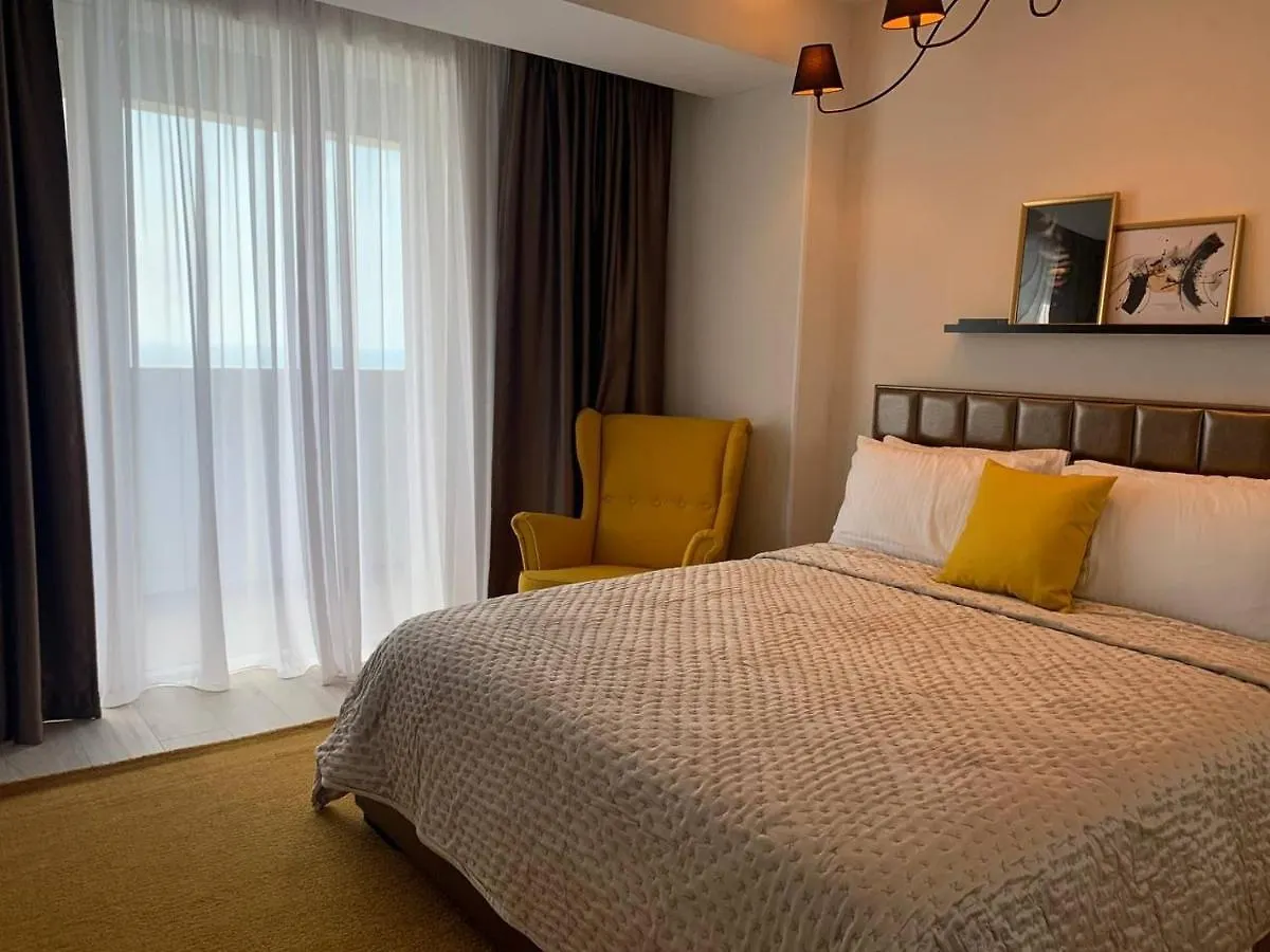 Luxury 37-38 Floor Apartment Batumi